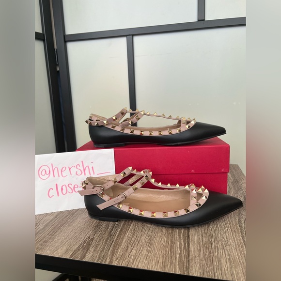 Valentino Garavani Shoes - Valentino Garavani Black Calfskin Rockstud Caged Ballerina Flats 39.5